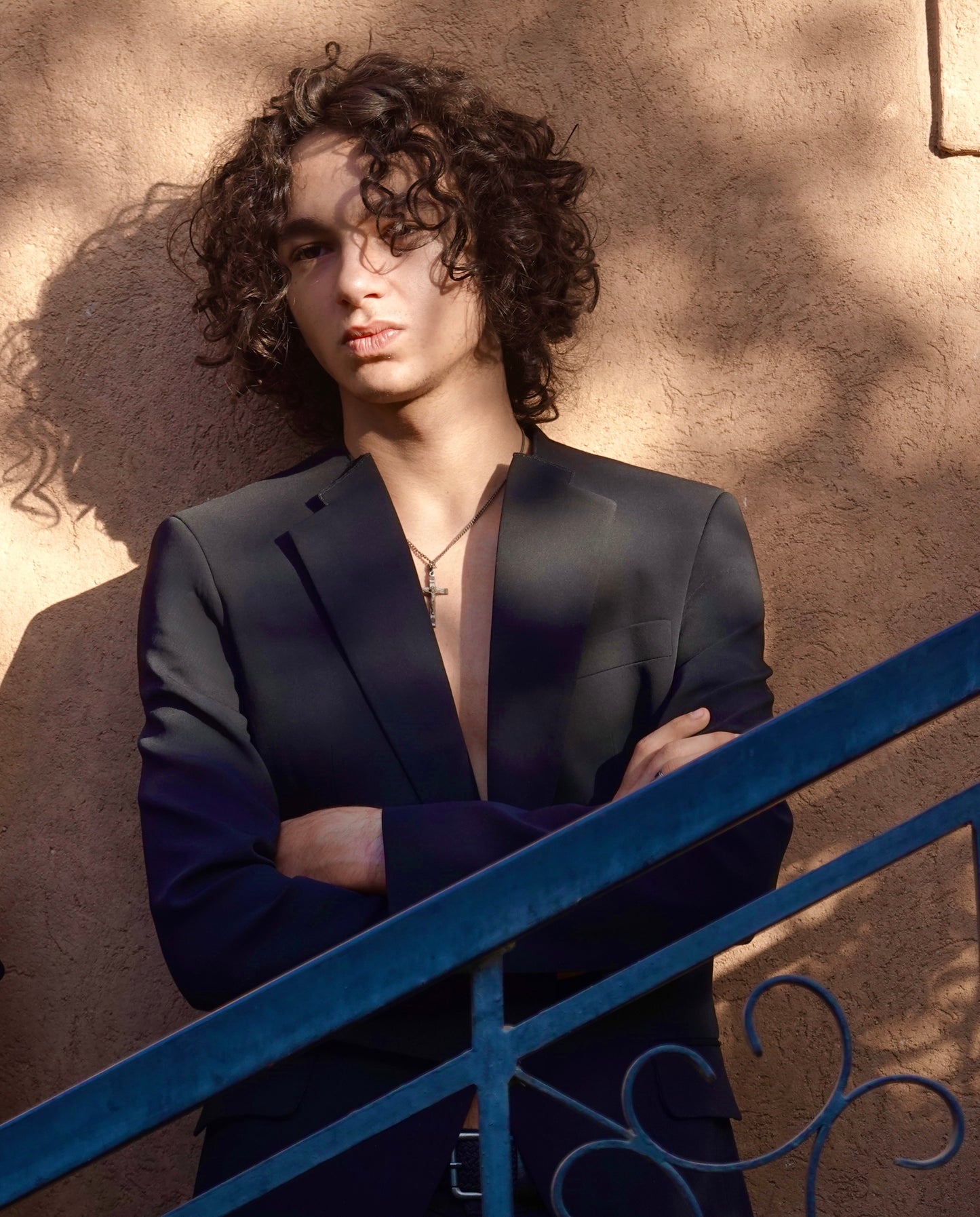 GENTLE RIOT™— Men’s Twist Black Suit Vest “CODEBREAKER”