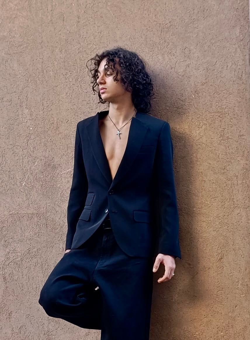 GENTLE RIOT™— Men’s Twist Black Suit Vest “CODEBREAKER”